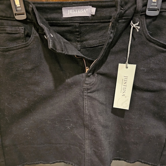 Just USA Size Large Black Skirt NWT Frayed - Picture 1 of 5